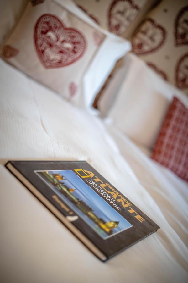 Hotel & Ristorante Serenella ブレウイル・チェルヴィナイア エクステリア 写真